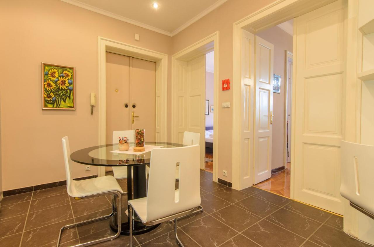 Apartment Greenview Белград Екстериор снимка