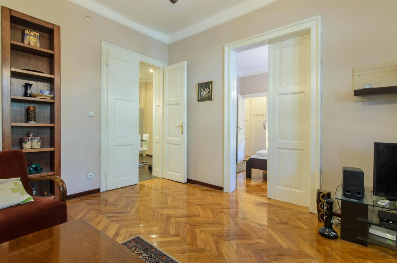Apartment Greenview Белград Екстериор снимка